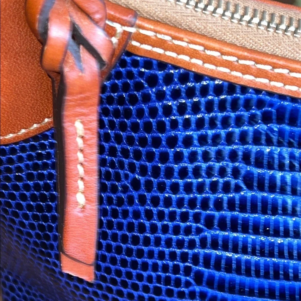 Dooney and Bourke Reptile/Snake print Navy Blue Handbag - Picture 12 of 16